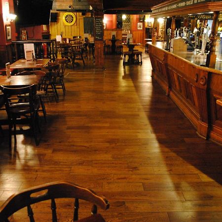 The Longboat Inn Пензанс Экстерьер фото